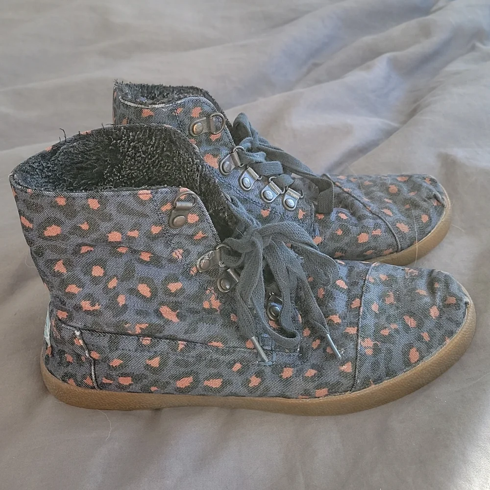 Tom's leppard print booties - Picture 6 of 7